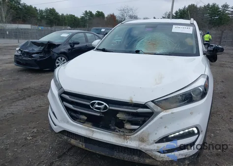 2018 Hyundai Tucson Sel z USA, uszkodzony, nr VIN KM8J33A4XJU801331